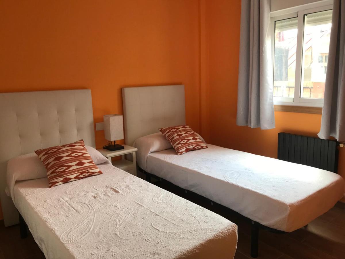 فيلا Agradable Casa Con Patio A 100 Metros De La Playa Vilarino  المظهر الخارجي الصورة