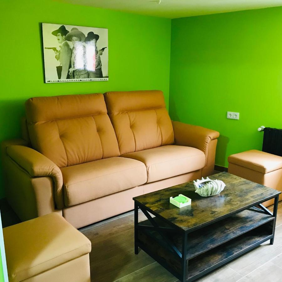 فيلا Agradable Casa Con Patio A 100 Metros De La Playa Vilarino  المظهر الخارجي الصورة