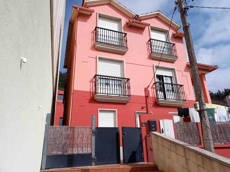 فيلا Agradable Casa Con Patio A 100 Metros De La Playa Vilarino  المظهر الخارجي الصورة