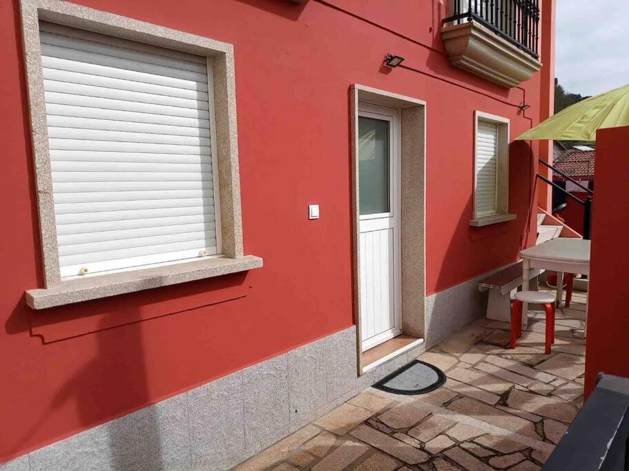 فيلا Agradable Casa Con Patio A 100 Metros De La Playa Vilarino  المظهر الخارجي الصورة